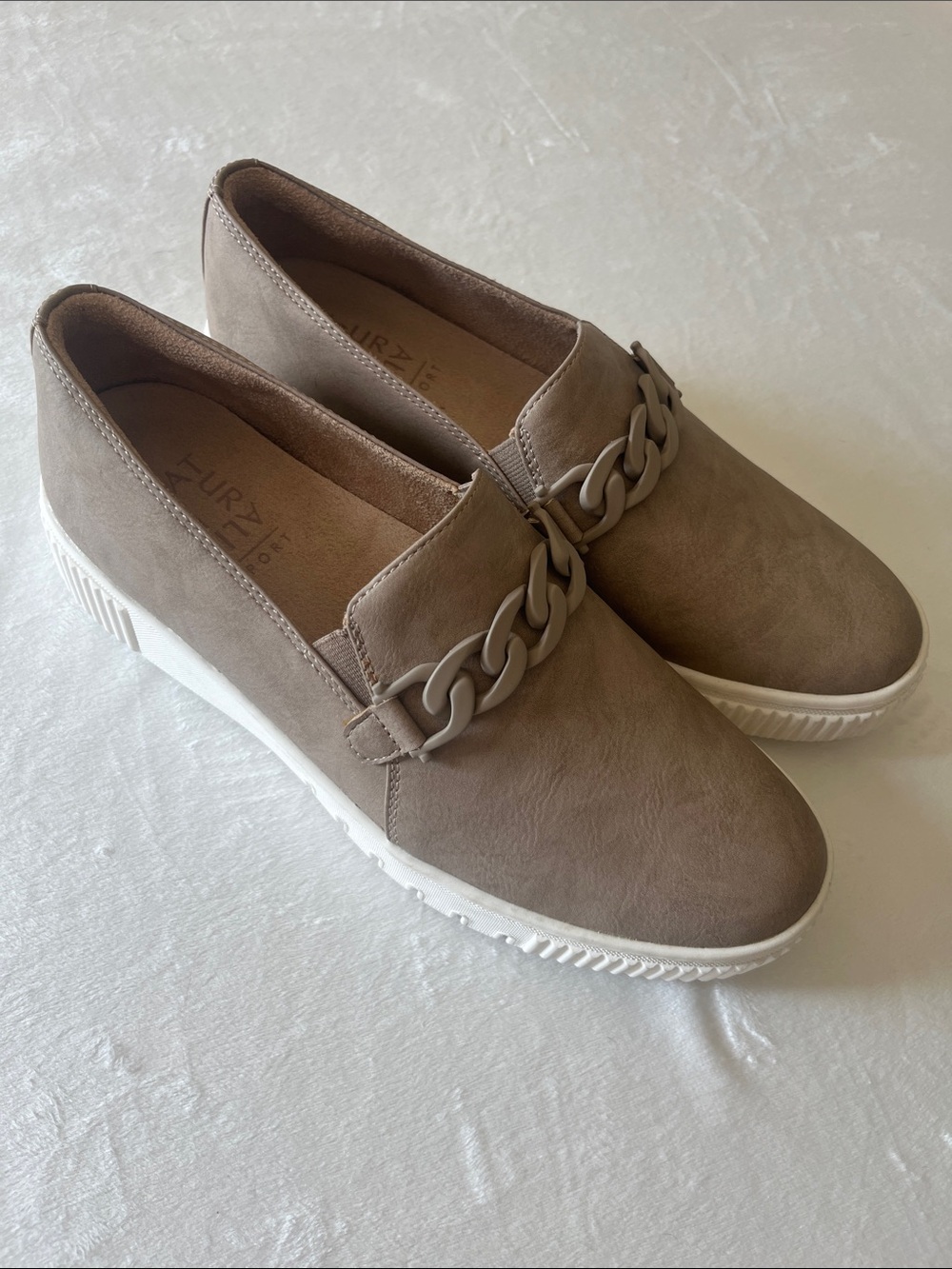 Naturalizer Trish 8